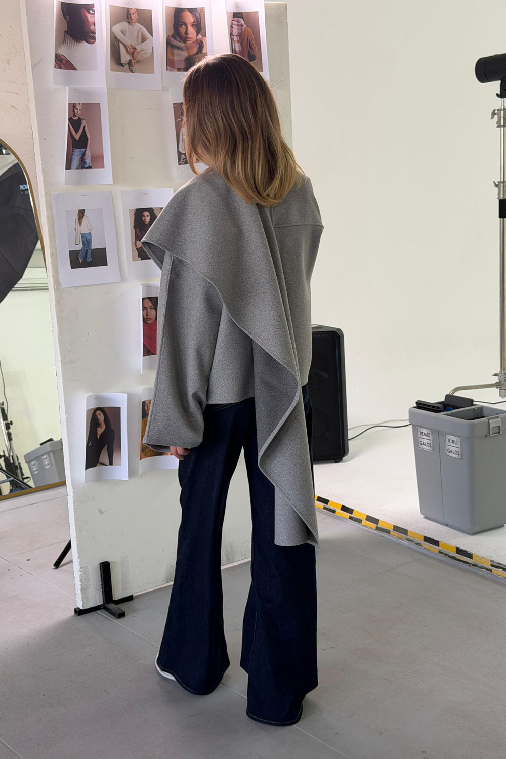 Alexia Kaşe Atkılı Gri Ceket