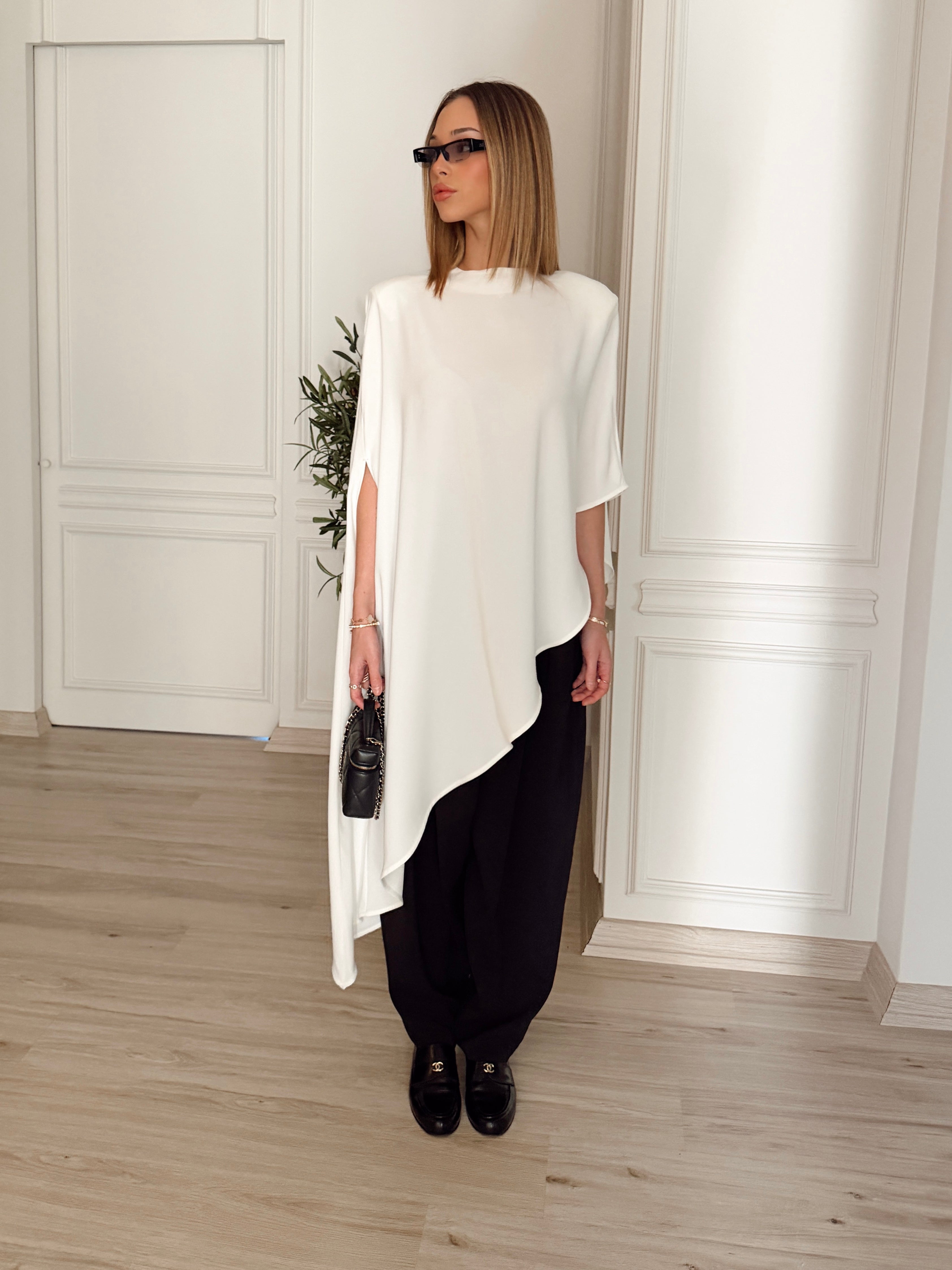 Amila Asimetrik Pelerin